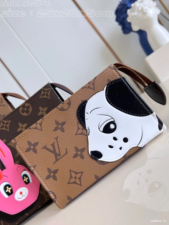 WIS Pouch-25*20*5.5cm LOUIS Toilet VUITTON Trio 0811